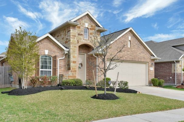 https://DennisW.NewConstructionHomesForYou.com